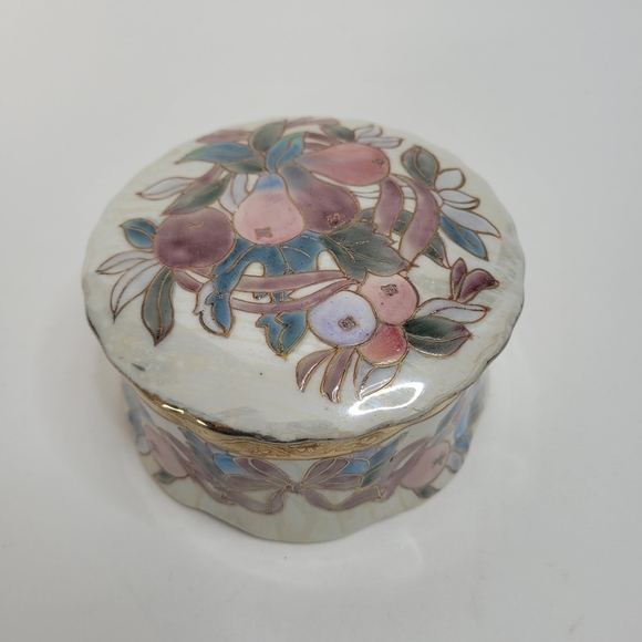 Vintage ceramic trinket box with pears - Picture 13 of 13